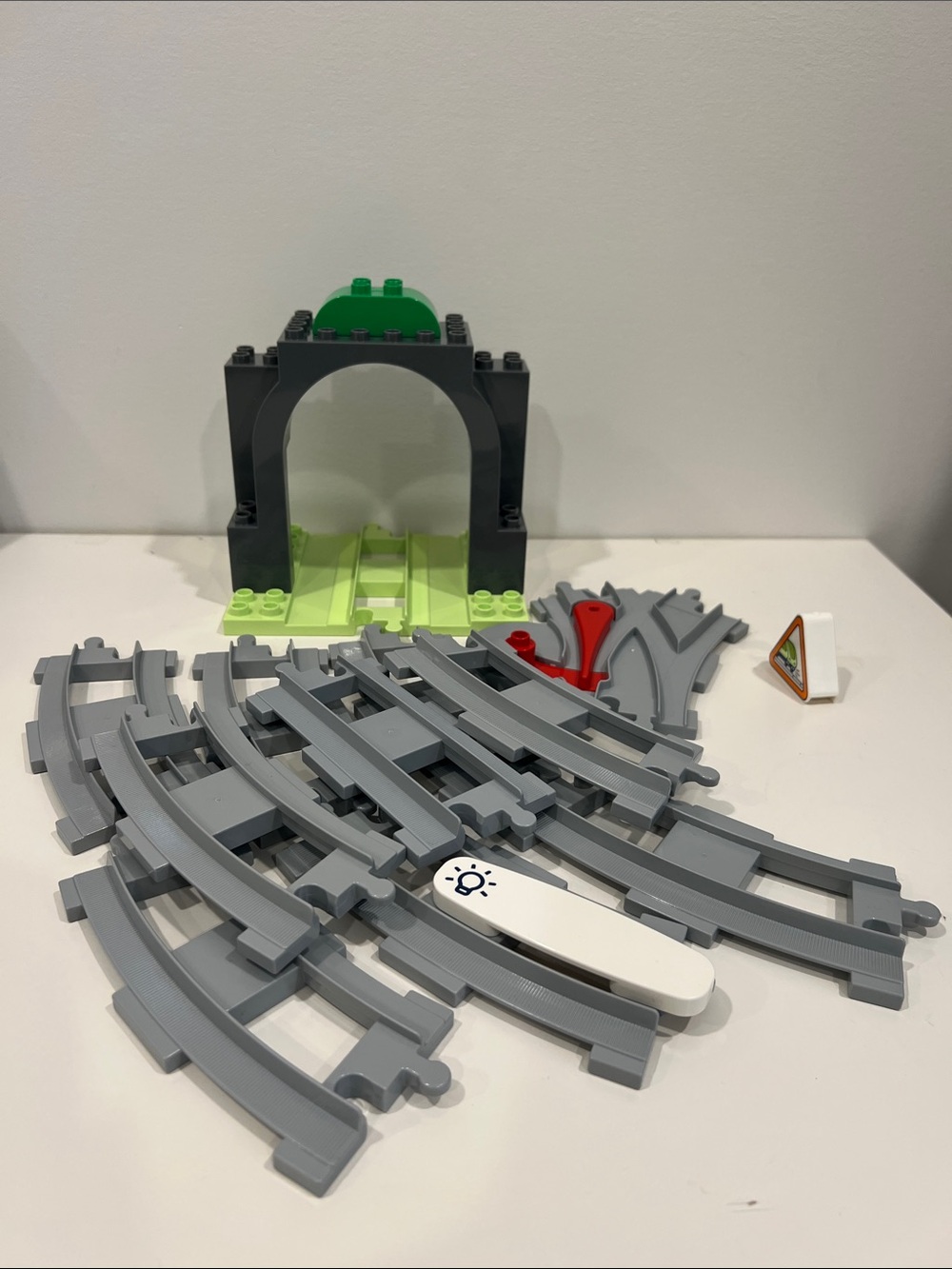 LEGO DUPLO Train Track Set with Bright Green Tunnel White Action Brick Road sign